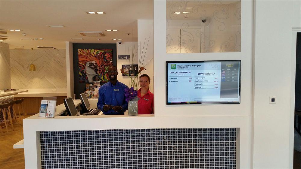 Visionapartments Place De Cornavin - Contactless Check-in Hotel Ginevra