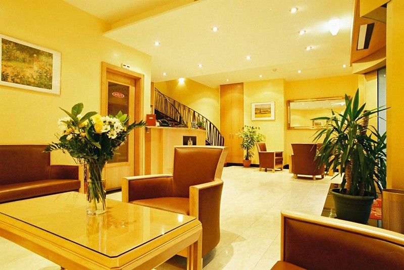 Visionapartments Place De Cornavin - Contactless Check-in Hotel Ginevra